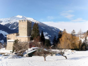 Apartment Burg Biedenegg- Niedermontani by Interhome